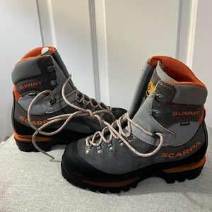 Scarpa Summit Mountaineering Boots Used Like New